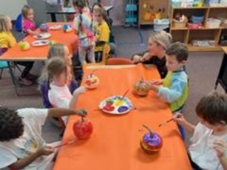 Kindergarten Pumpkin Painting